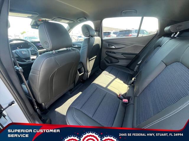 new 2025 Buick Envista car, priced at $26,135