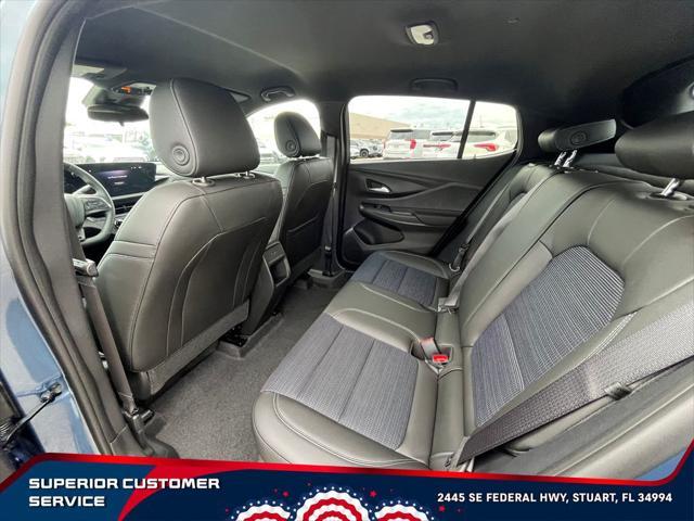 new 2025 Buick Envista car, priced at $26,258