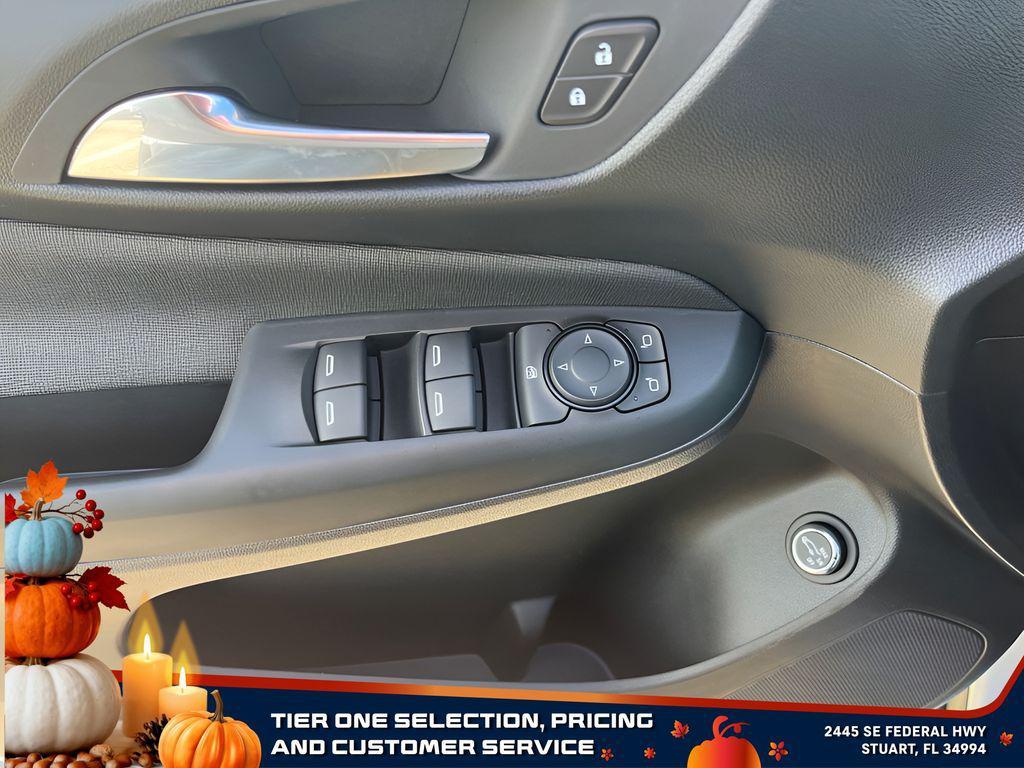 new 2025 Buick Envista car, priced at $24,130