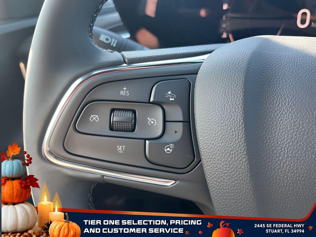 new 2025 Buick Envista car, priced at $24,130