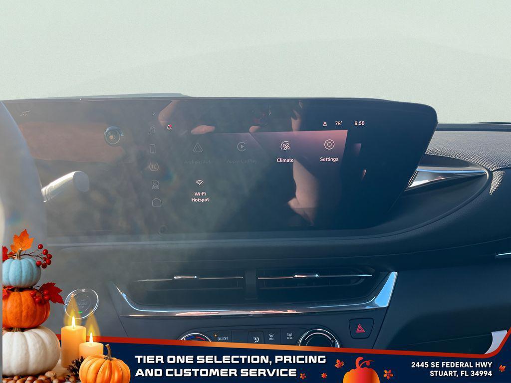 new 2025 Buick Envista car, priced at $24,130