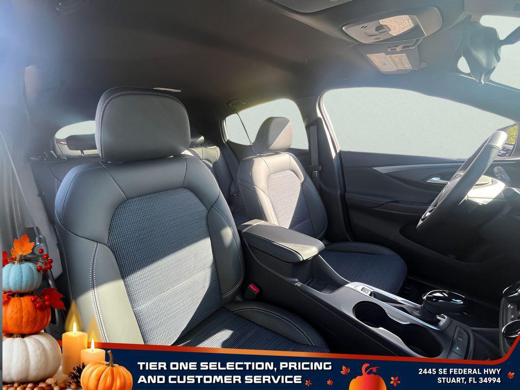 new 2025 Buick Envista car, priced at $24,130