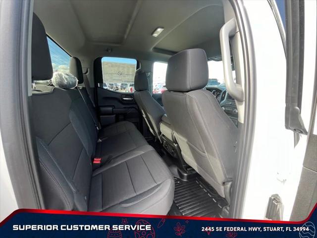 new 2025 GMC Sierra 1500 car, priced at $39,949