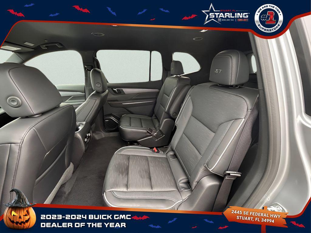 new 2025 Buick Enclave car, priced at $46,985
