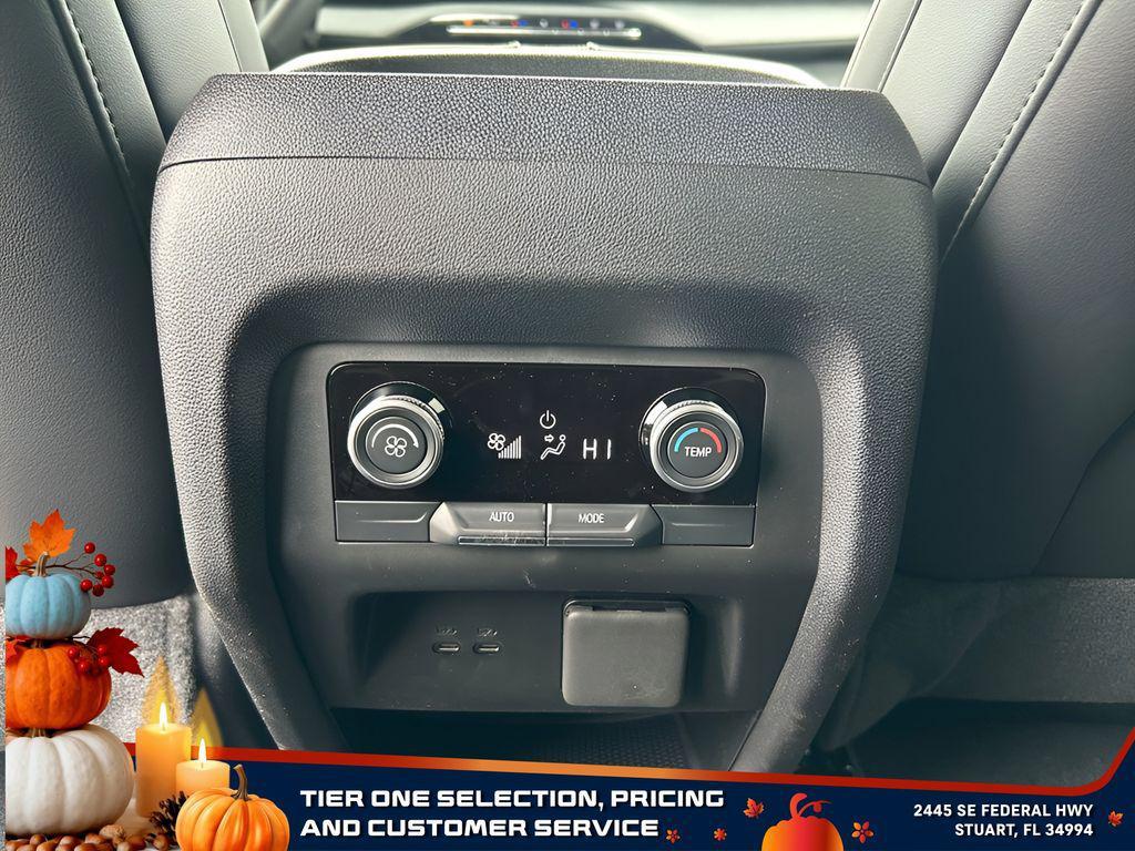 new 2025 Buick Enclave car, priced at $46,285