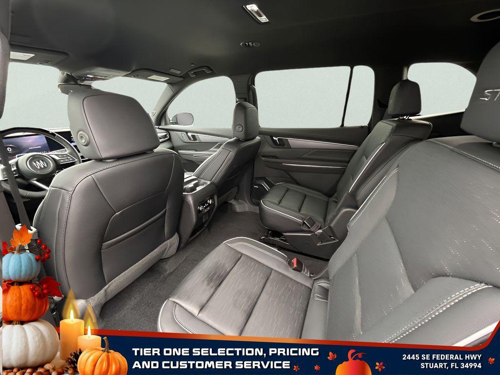 new 2025 Buick Enclave car, priced at $46,285