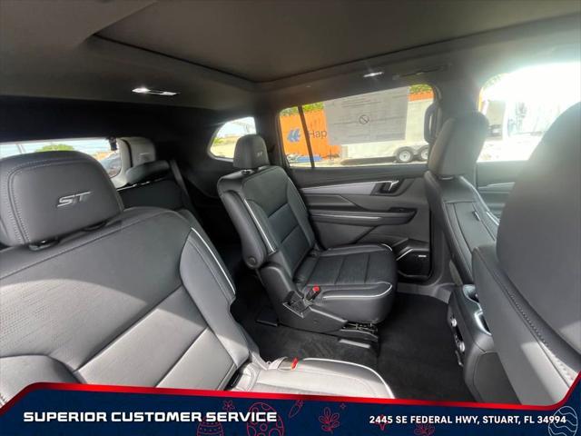 new 2025 Buick Enclave car, priced at $51,601