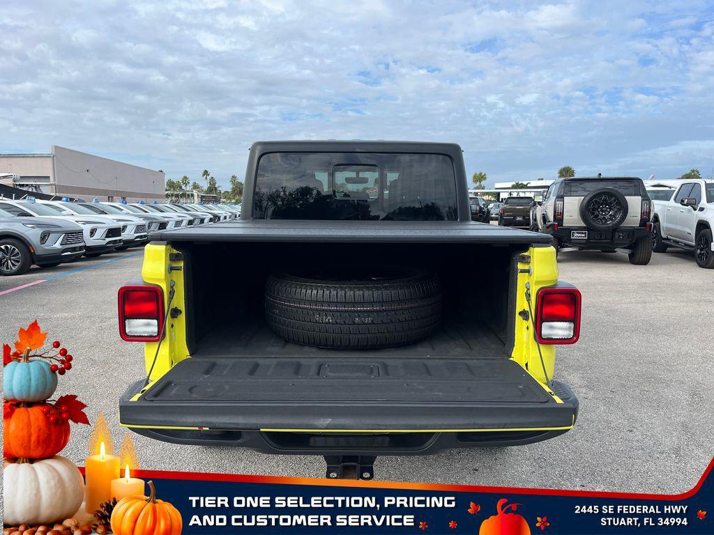 used 2023 Jeep Gladiator car, priced at $30,343