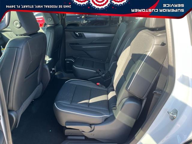 new 2025 Buick Enclave car, priced at $47,919