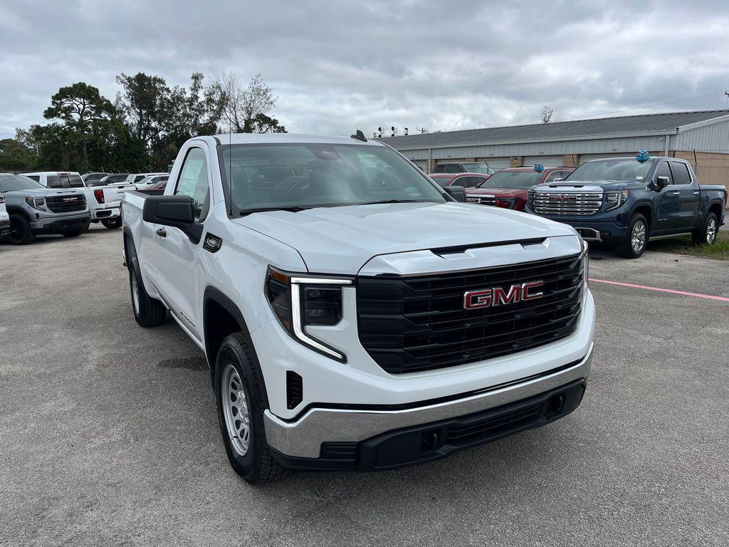new 2025 GMC Sierra 1500 car, priced at $30,204