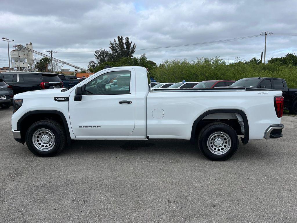 new 2025 GMC Sierra 1500 car, priced at $30,204
