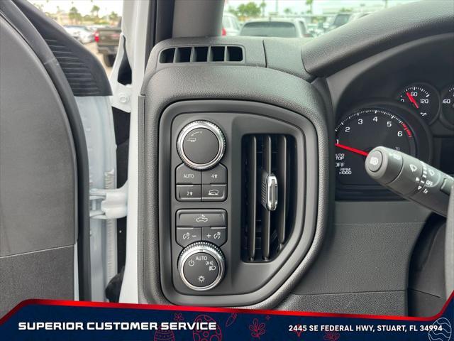 new 2025 GMC Sierra 1500 car, priced at $31,999