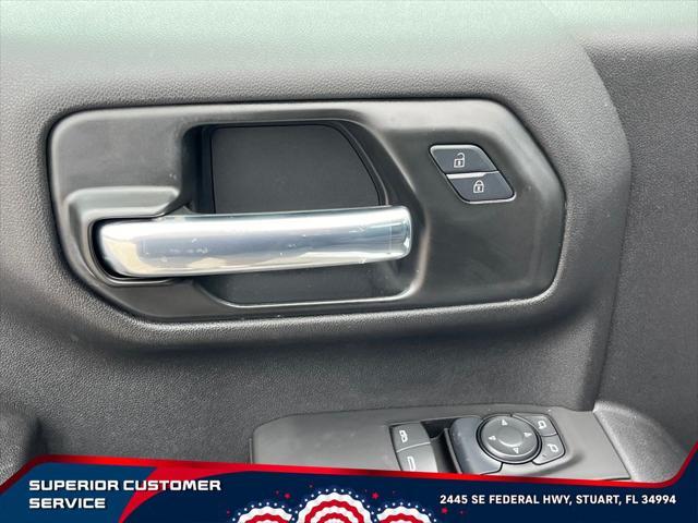 new 2025 GMC Sierra 1500 car, priced at $31,799