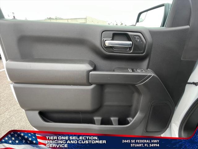 new 2025 GMC Sierra 1500 car, priced at $31,204