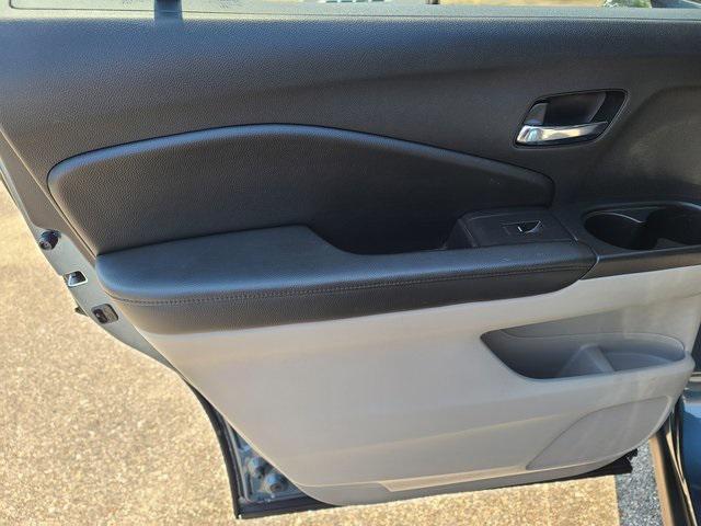 used 2021 Honda Pilot car, priced at $25,334