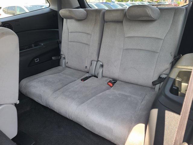 used 2021 Honda Pilot car, priced at $25,334