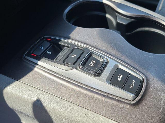 used 2021 Honda Pilot car, priced at $25,334