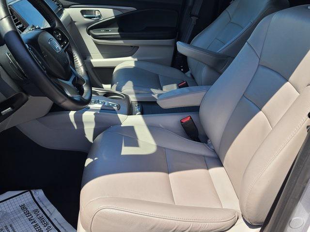 used 2022 Honda Pilot car, priced at $32,844