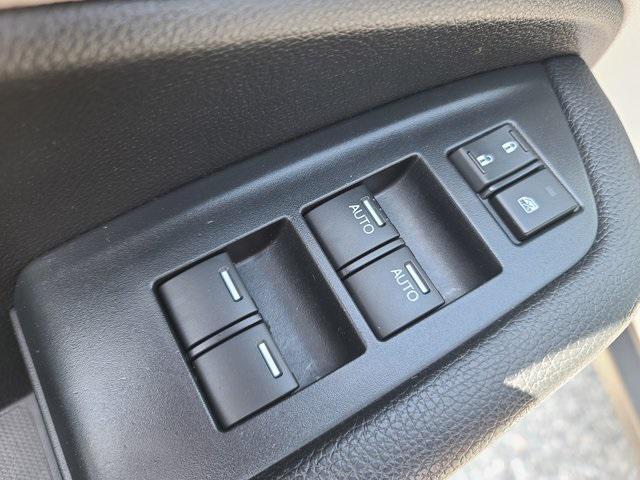 used 2022 Honda Pilot car, priced at $32,844