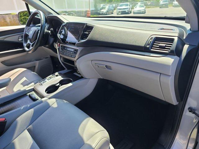 used 2022 Honda Pilot car, priced at $32,844