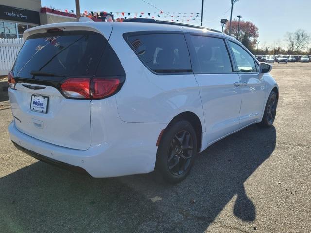 used 2019 Chrysler Pacifica car, priced at $14,977