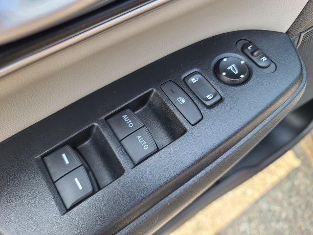 used 2021 Honda CR-V car, priced at $26,944