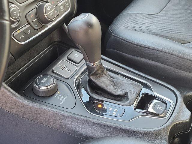 used 2020 Jeep Cherokee car, priced at $24,995