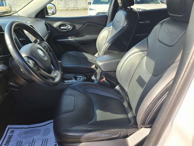 used 2020 Jeep Cherokee car, priced at $24,995