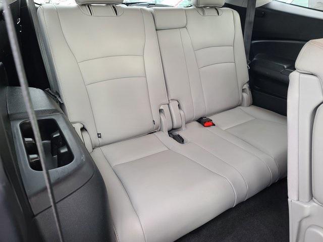 used 2018 Honda Pilot car, priced at $16,777