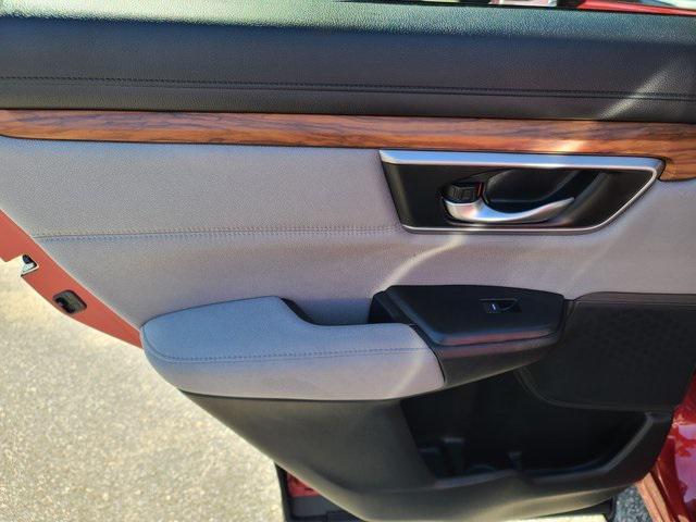 used 2022 Honda CR-V car, priced at $30,995