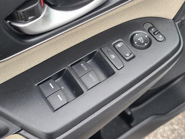 used 2022 Honda CR-V car, priced at $25,777