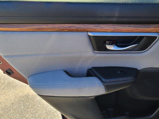 used 2017 Honda CR-V car, priced at $15,477