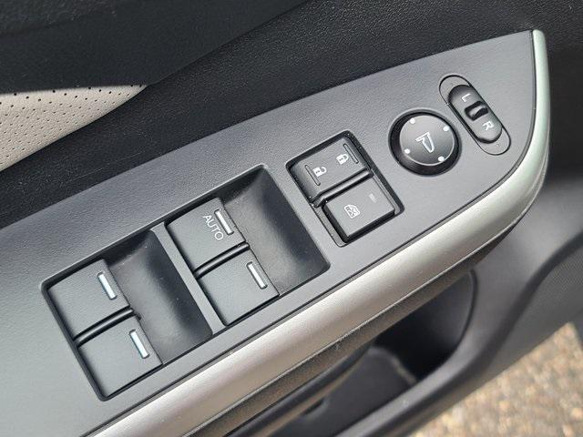 used 2016 Honda CR-V car, priced at $14,884