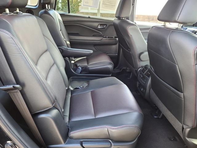used 2022 Honda Pilot car, priced at $29,944