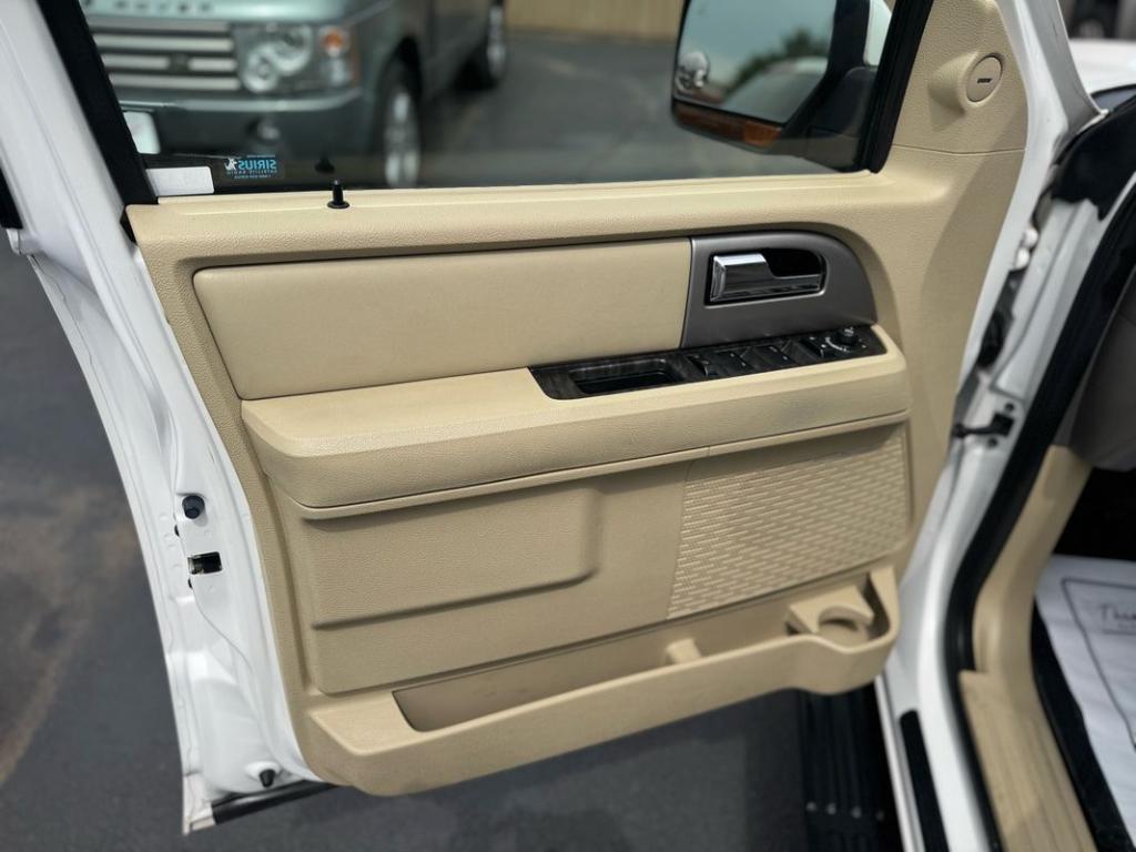 used 2017 Ford Expedition car, priced at $13,999