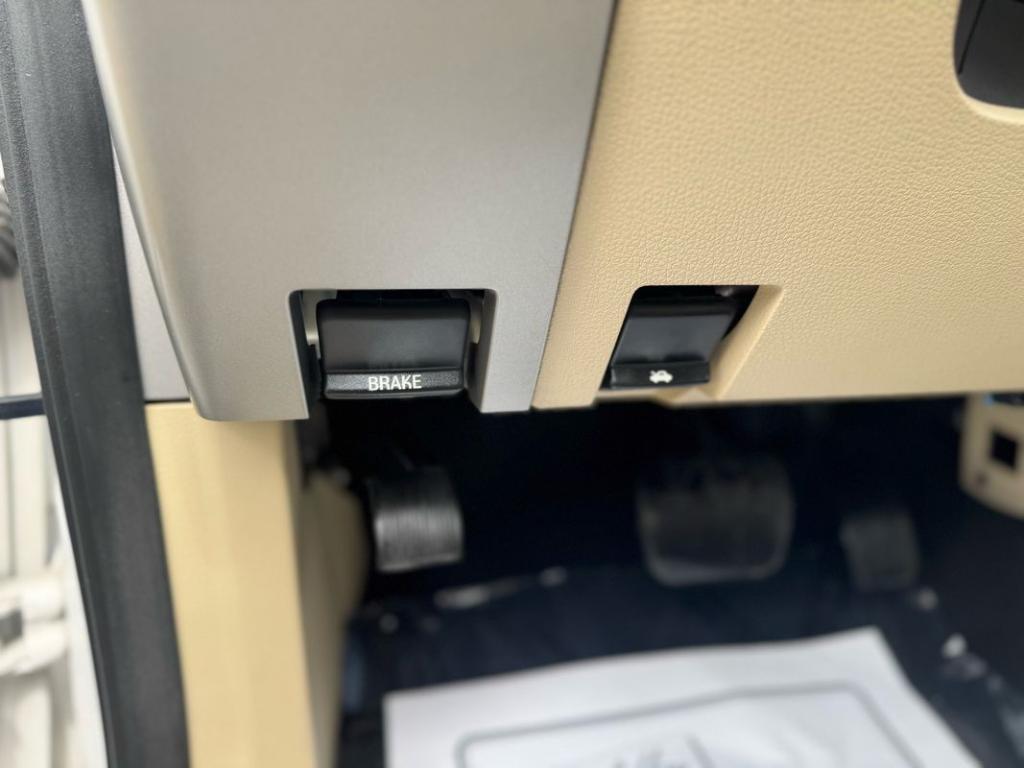 used 2017 Ford Expedition car, priced at $13,999