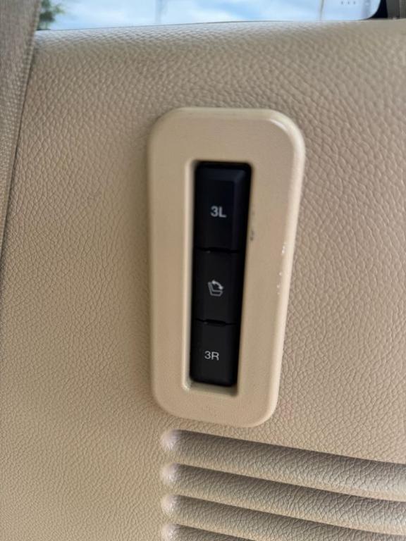 used 2017 Ford Expedition car, priced at $13,999