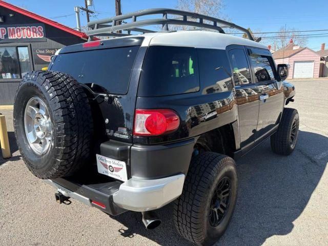 used 2008 Toyota FJ Cruiser car, priced at $19,999