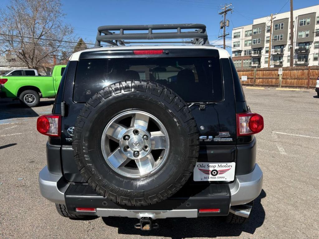used 2008 Toyota FJ Cruiser car, priced at $18,999