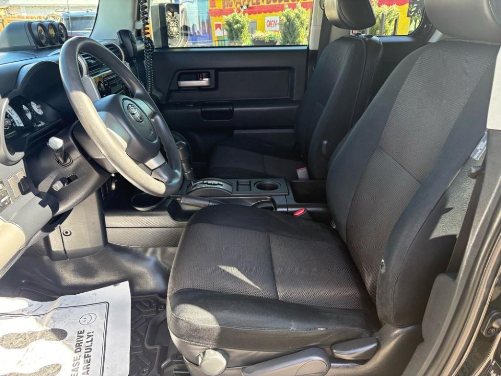 used 2008 Toyota FJ Cruiser car, priced at $18,999