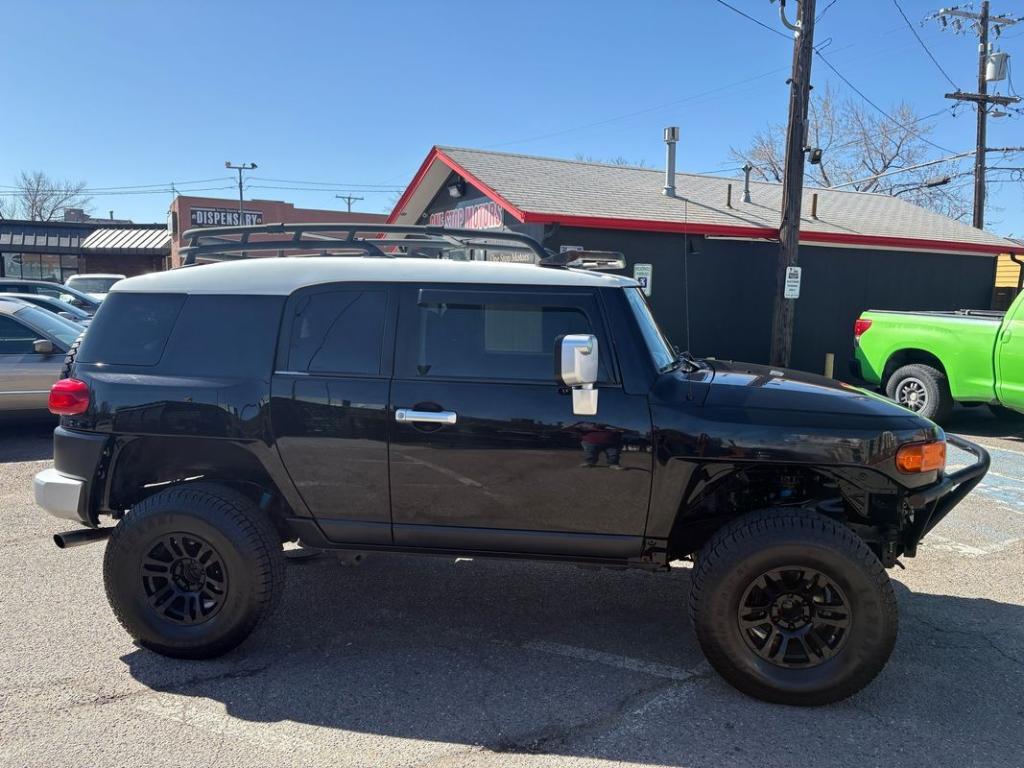 used 2008 Toyota FJ Cruiser car, priced at $18,999