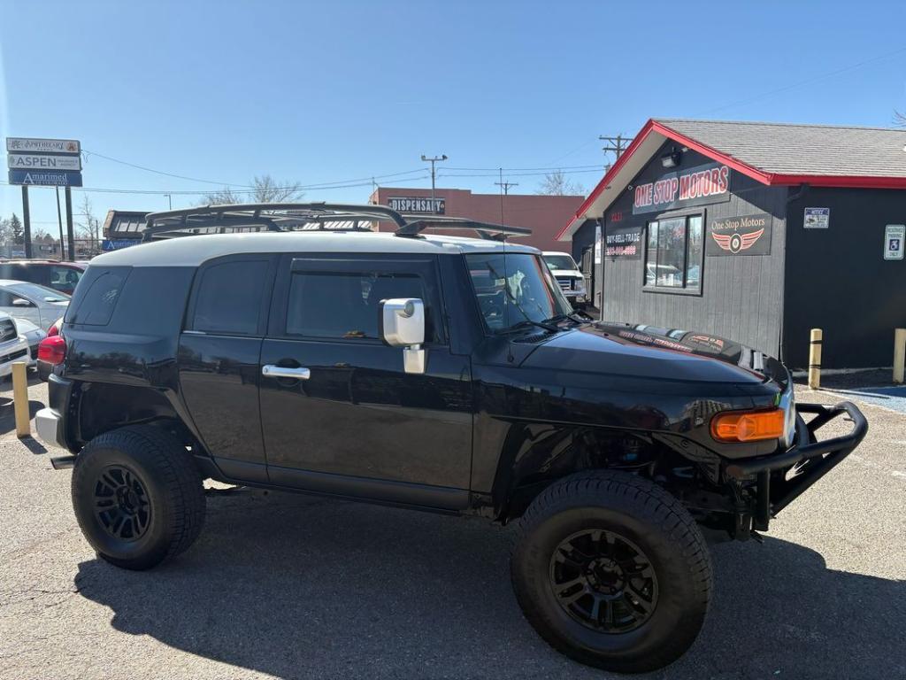 used 2008 Toyota FJ Cruiser car, priced at $18,999