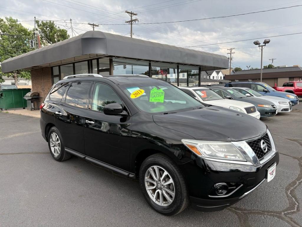 used 2013 Nissan Pathfinder car, priced at $8,999