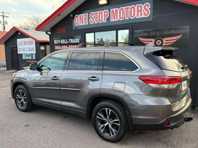 used 2017 Toyota Highlander car, priced at $18,399