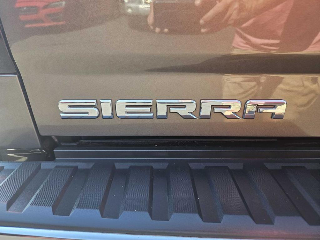 used 2014 GMC Sierra 1500 car, priced at $21,499