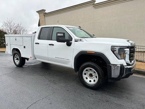 new 2024 GMC Sierra 3500 car, priced at $65,373