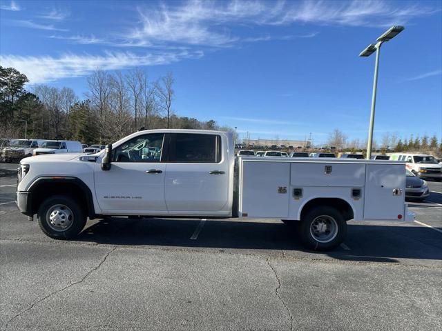 new 2025 GMC Sierra 3500 car, priced at $68,213