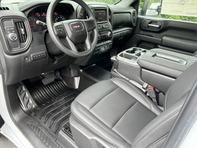 new 2024 GMC Sierra 3500 car, priced at $51,673