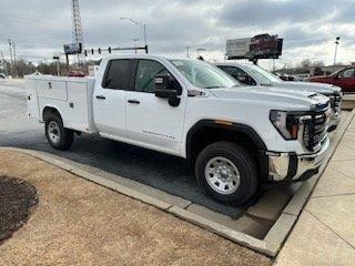 new 2024 GMC Sierra 3500 car, priced at $64,973