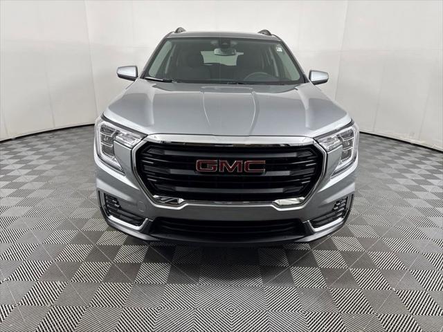 new 2024 GMC Terrain car, priced at $25,005